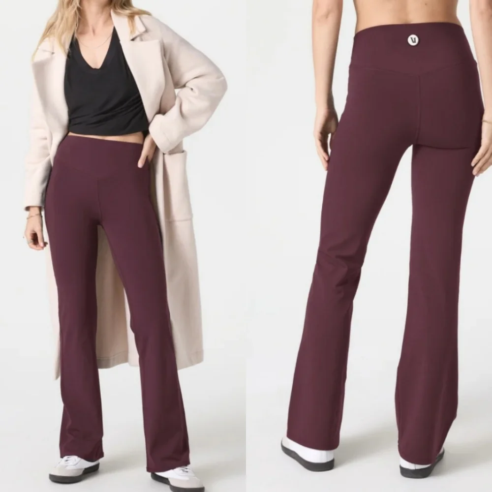 Vuori Chilled Out Bootcut Women's Performance Pant Leggings NWT Flare PRICE FIRM - Picture 1 of 16
